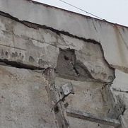 Hidrolimza - Trabajos Verticales pared dañada
